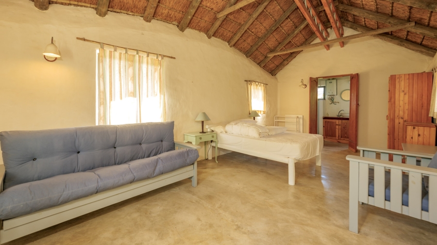 6 Bedroom Property for Sale in Suiderstrand Western Cape